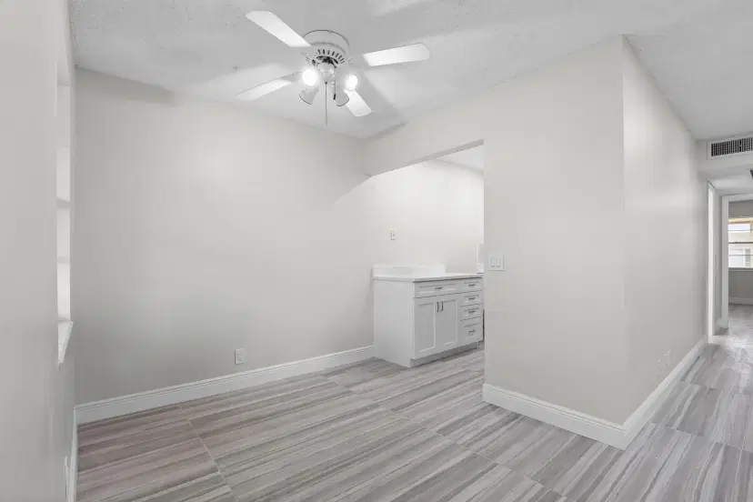 Picture of 148 Hastings I, West Palm Beach FL 33417