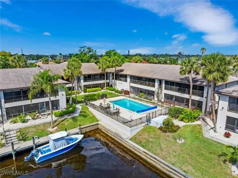 Picture of 3935 Country Club Blvd 20, Cape Coral FL 33904