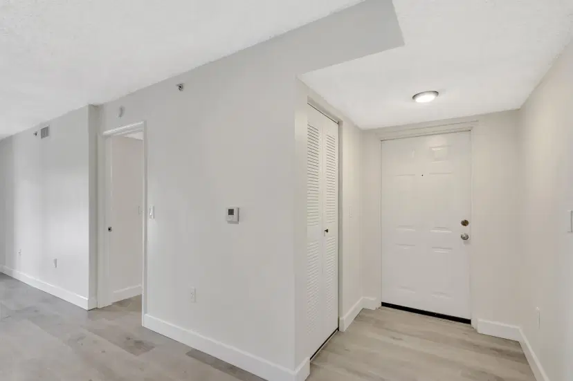 Picture of 242 Village Boulevard 2209, Tequesta FL 33469