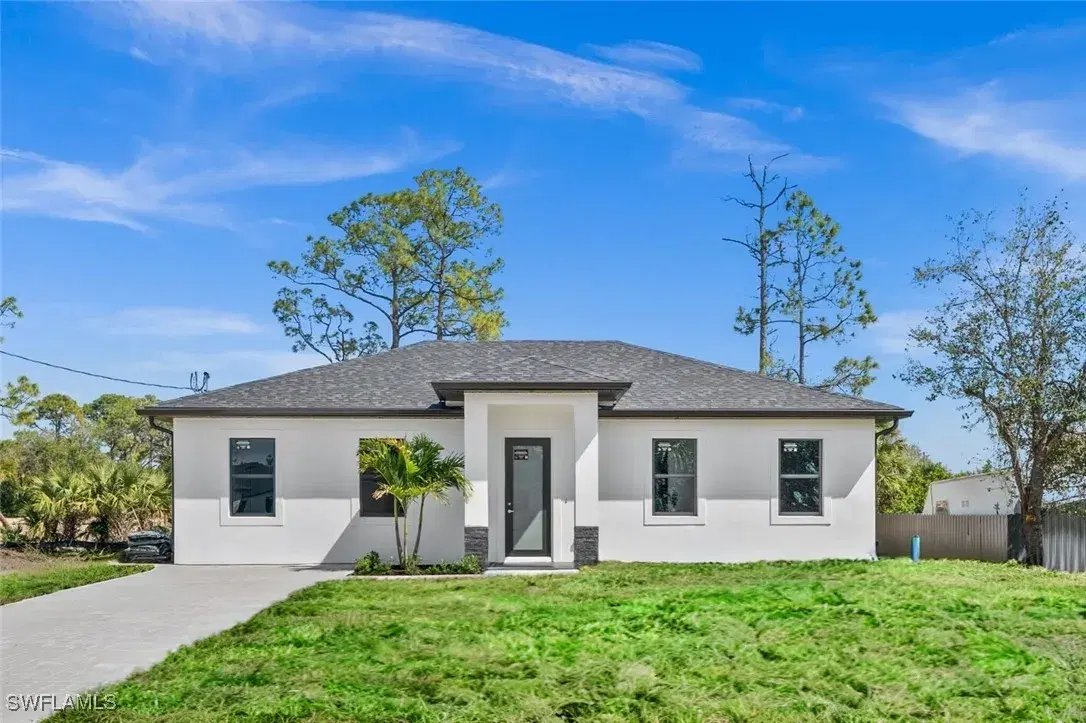 Picture of 349 Rancho Ave, Lehigh Acres, FL 33974