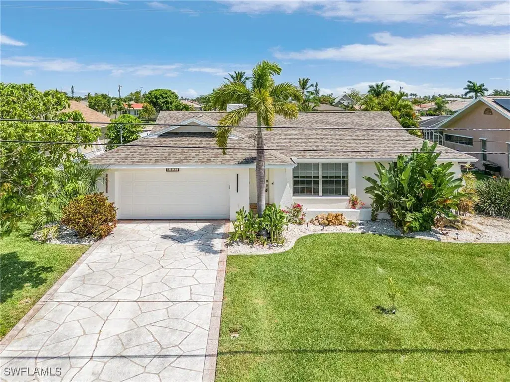 Picture of 1433 SE 17Th St, Cape Coral, FL 33990