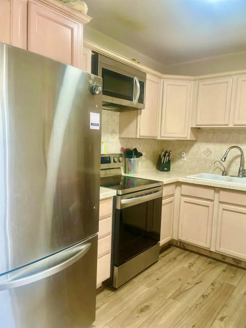 Picture of 913 S 11Th Street, Lantana FL 33462