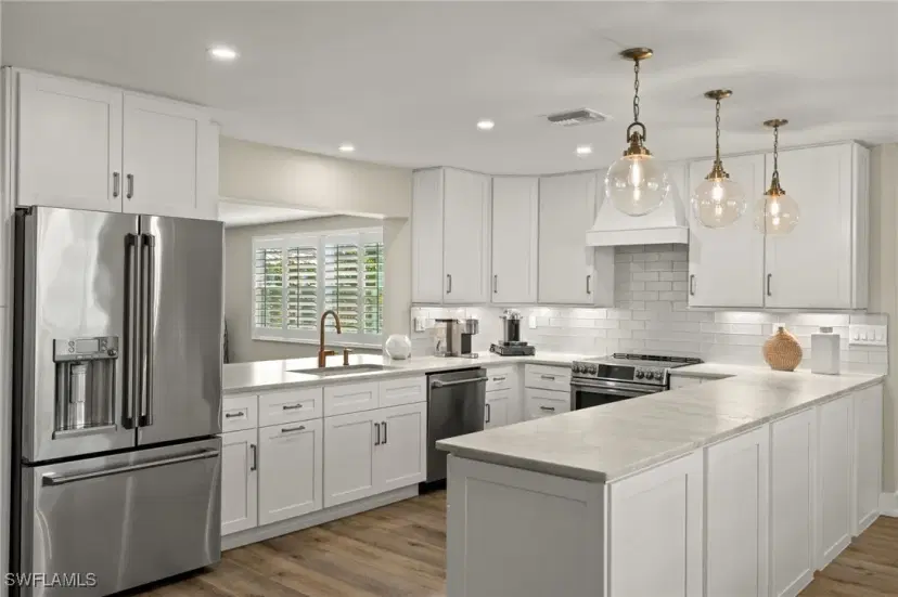 Picture of 6304 Saint Andrews Cir S, Fort Myers FL 33919