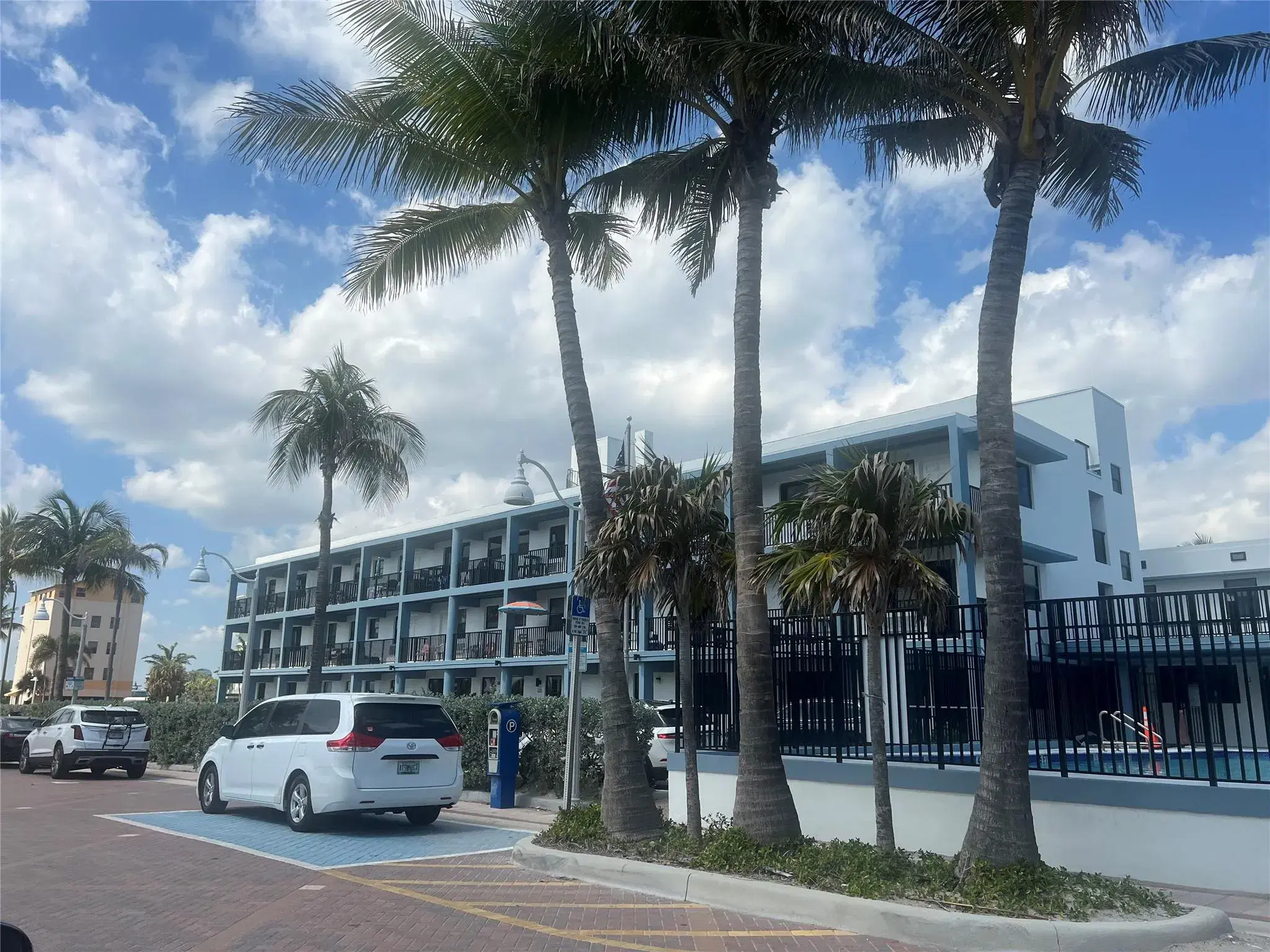 Picture of 321 Wilson St 204A, Hollywood, FL 33019