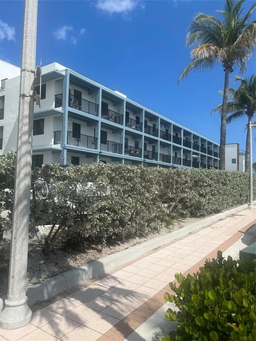 Picture of 321 Wilson St 204A, Hollywood FL 33019