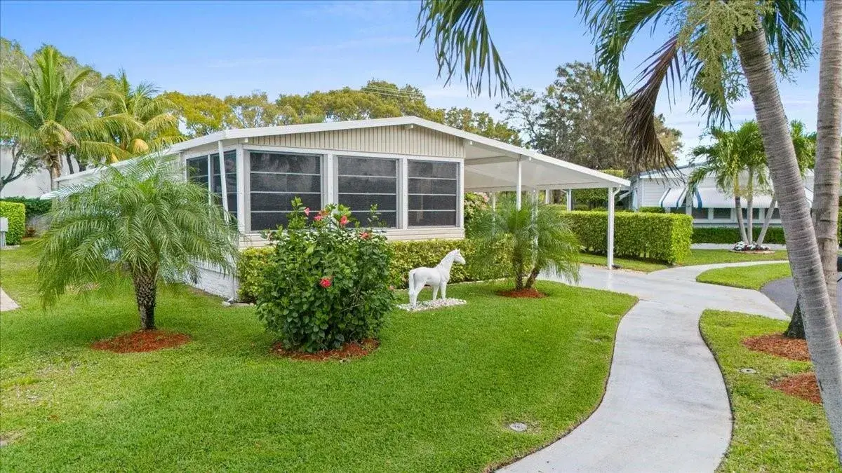 Picture of 105 NW 53Rd Pl, Deerfield Beach, FL 33064