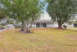 Picture of 201 Kingston Dr, Fort Myers, FL 33905