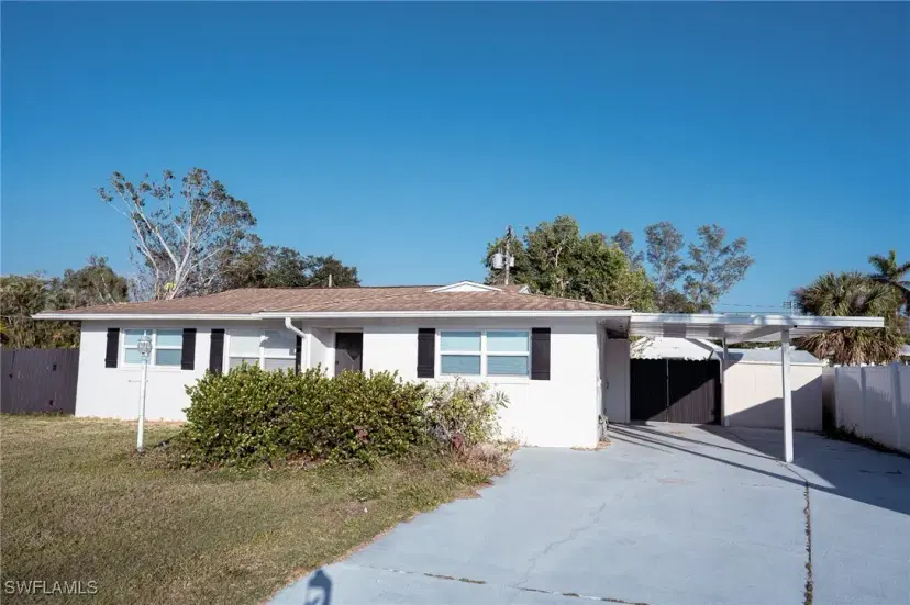 Picture of 6671 Fiesta Way, Fort Myers FL 33919