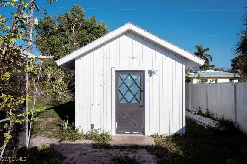 Picture of 6671 Fiesta Way, Fort Myers FL 33919