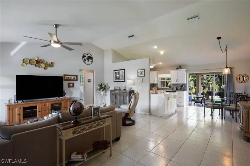 Picture of 2813 SW 33Rd Ter, Cape Coral FL 33914
