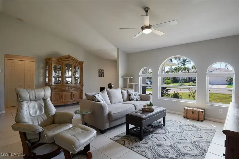 Picture of 2813 SW 33Rd Ter, Cape Coral FL 33914