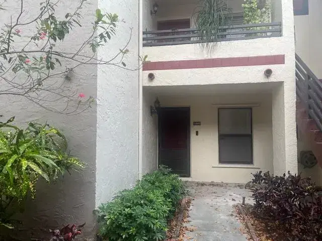 Picture of 11537 NW 10Th St 11537, Pembroke Pines, FL 33026