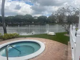 Picture of 11537 NW 10Th St 11537, Pembroke Pines, FL 33026