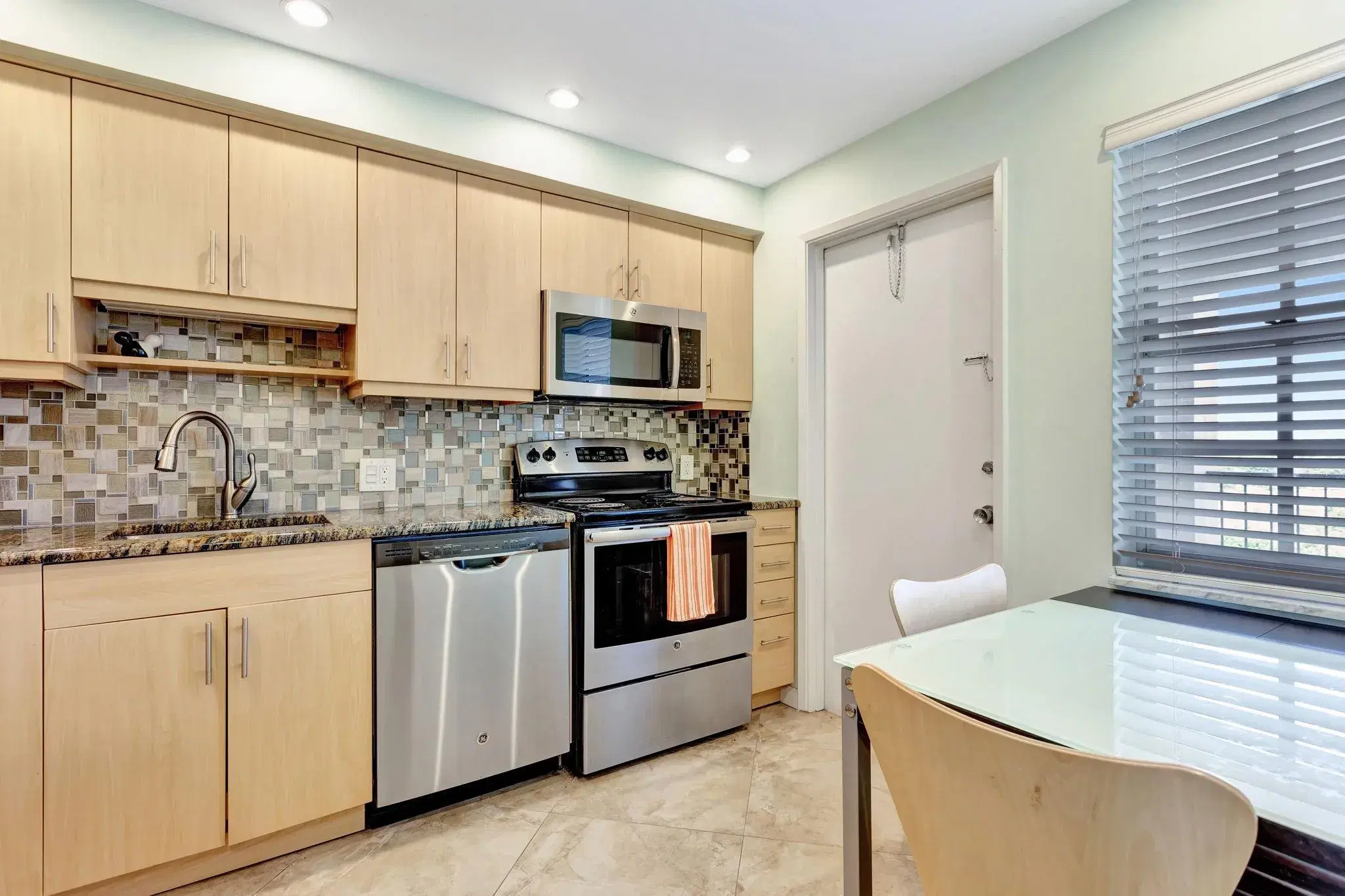 Picture of 3200 N Palm Aire Dr 805, Pompano Beach, FL 33069