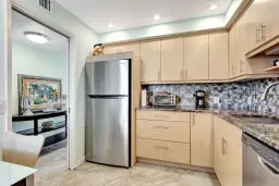 Picture of 3200 N Palm Aire Dr 805, Pompano Beach, FL 33069