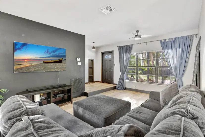 Picture of 1228 SW 9Th Ave, Fort Lauderdale FL 33315
