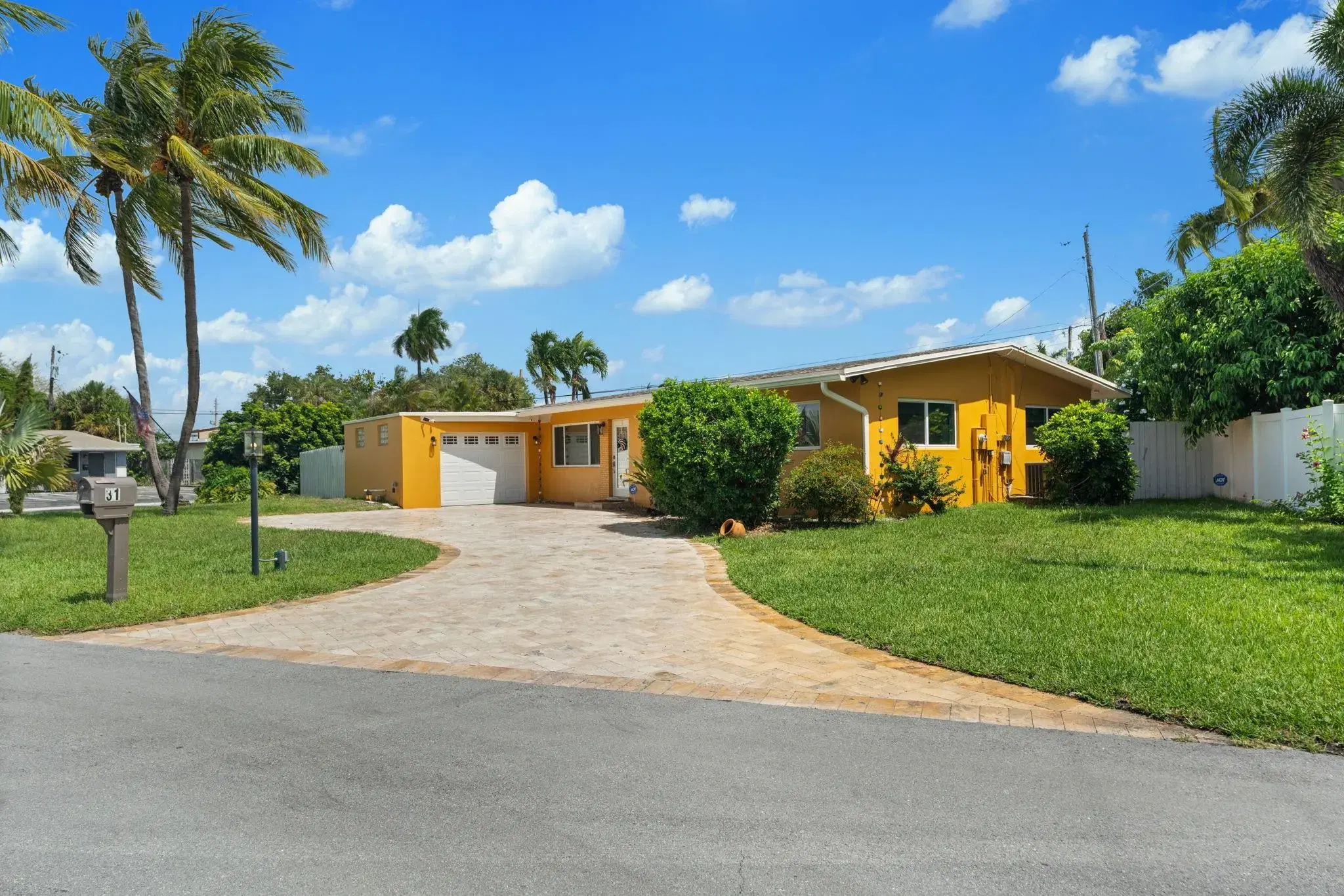 Picture of 31 NE 27Th Dr, Wilton Manors, FL 33334