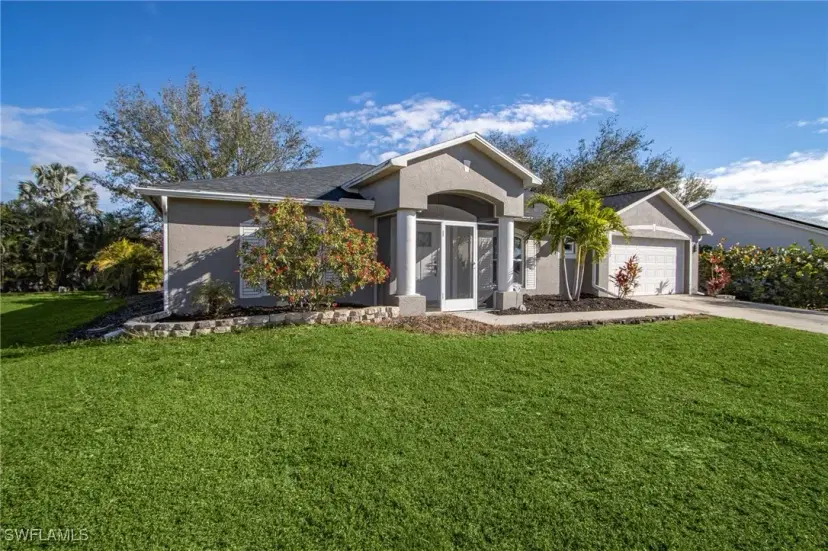 Picture of 1209 SW 10Th Ter, Cape Coral FL 33991