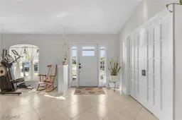 Picture of 1209 SW 10Th Ter, Cape Coral, FL 33991