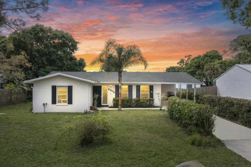 Picture of 6905 Plumosa Lane, Fort Pierce FL 34951