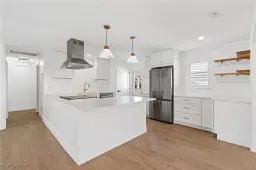 Picture of 12 Hackney Ln, Naples, FL 34112
