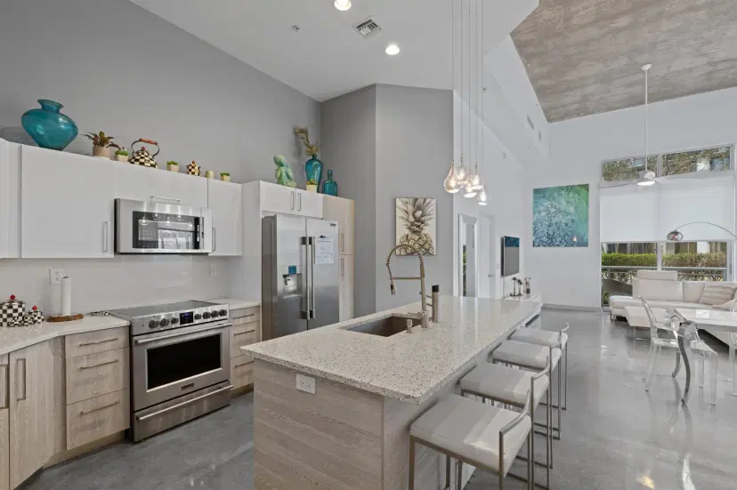 Picture of 300 S Australian Avenue 105, West Palm Beach FL 33401