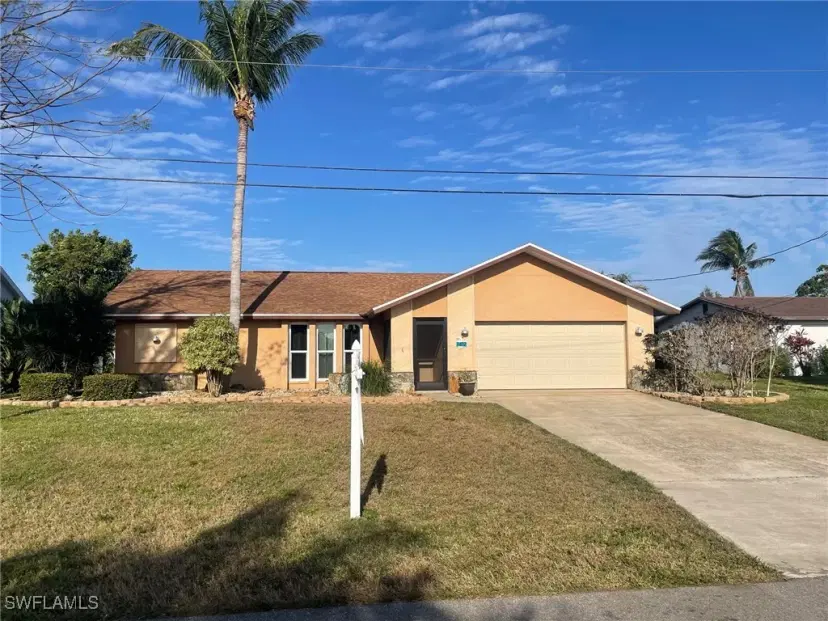 Picture of 1412 SE 11Th Pl, Cape Coral FL 33990