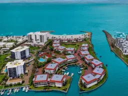 Picture of 2202 Gulf Shore Blvd N F1, Naples, FL 34102
