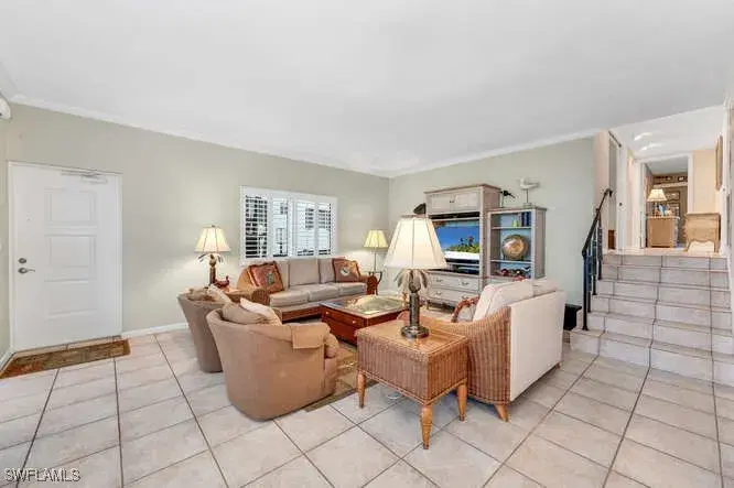 Picture of 2202 Gulf Shore Blvd N F1, Naples FL 34102