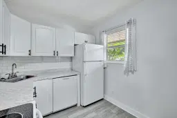Picture of 2741 NE 8Th Ave 15, Wilton Manors, FL 33334