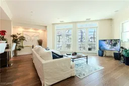Picture of 1001 10Th Ave S F2, Naples, FL 34102