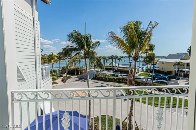 Picture of 1001 10Th Ave S F2, Naples FL 34102