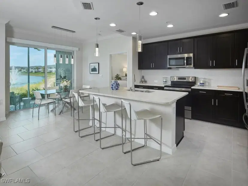 Picture of 6980 Avalon Cir 1101, Naples FL 34112