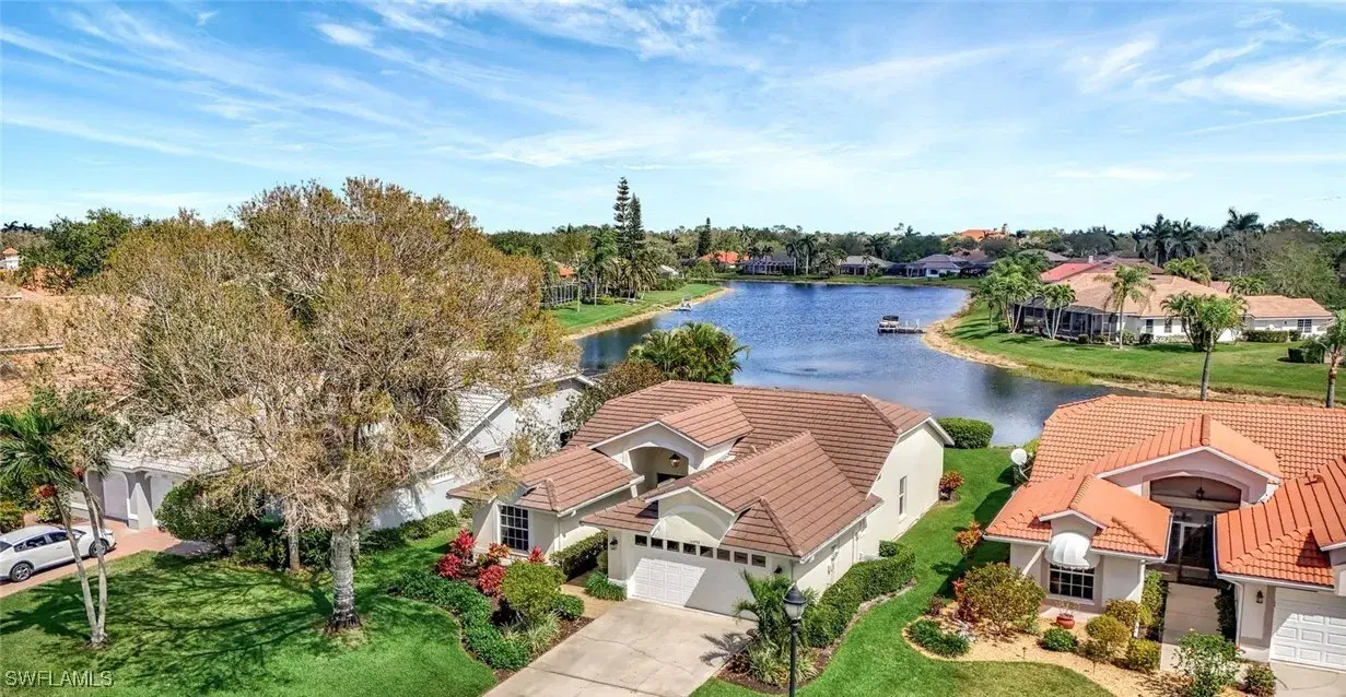 Picture of 10898 Longshore Way W, Naples, FL 34119