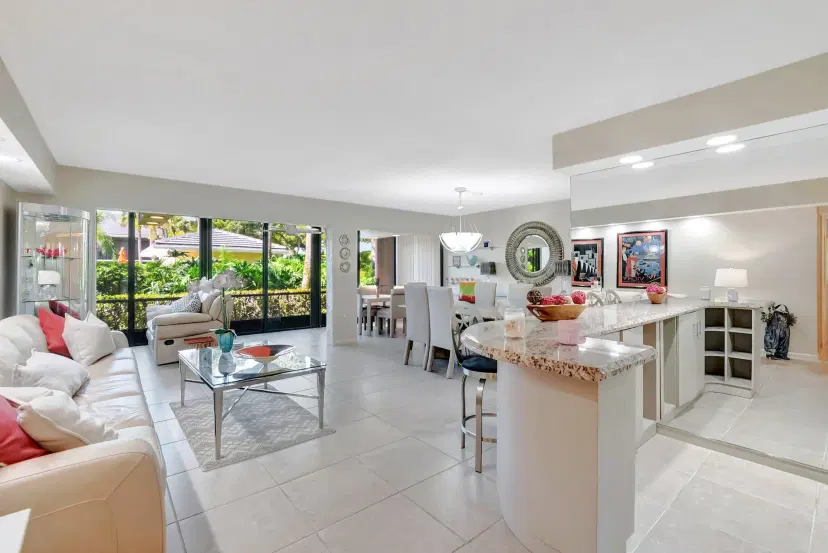Picture of 6734 Willow Wood Drive 1405, Boca Raton FL 33434