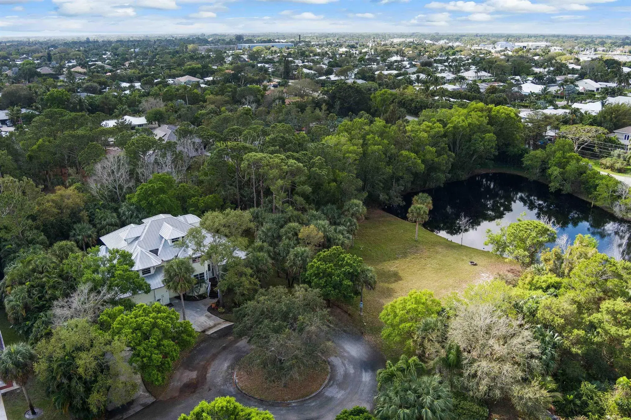 Picture of 4902 SE Schooner Oaks Way, Stuart, FL 34997