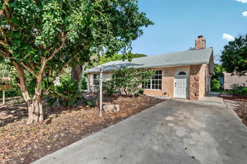 Picture of 16087 E Derby Drive, The Acreage FL 33470
