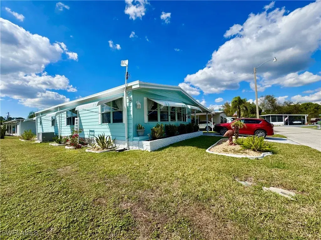 Picture of 413 Timber Ln N, North Fort Myers, FL 33917