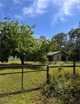 Picture of 4756 Skates Cir, Fort Myers, FL 33905