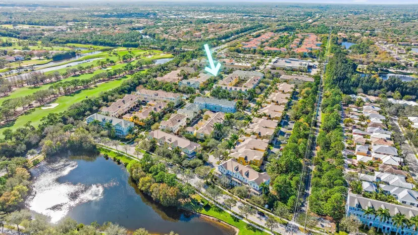 Picture of 107 W Pigeon Plum Drive 108, Jupiter FL 33458