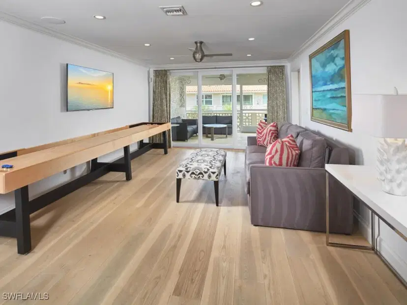 Picture of 320 14Th Ave S 320D, Naples FL 34102