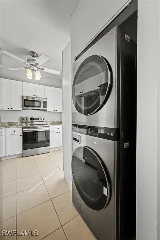 Picture of 6111 Lake Front Dr, Fort Myers FL 33908