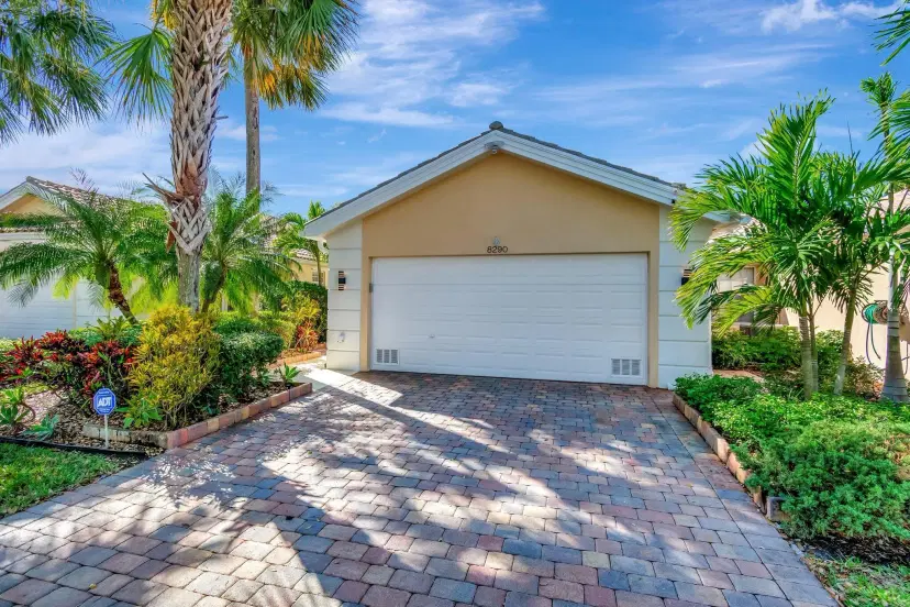 Picture of 8290 Saint Johns Court, Wellington FL 33414