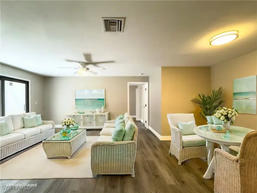Picture of 17426 Birchwood Ln 3, Fort Myers FL 33908