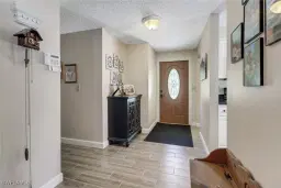 Picture of 440 1St St Nw, Naples, FL 34120