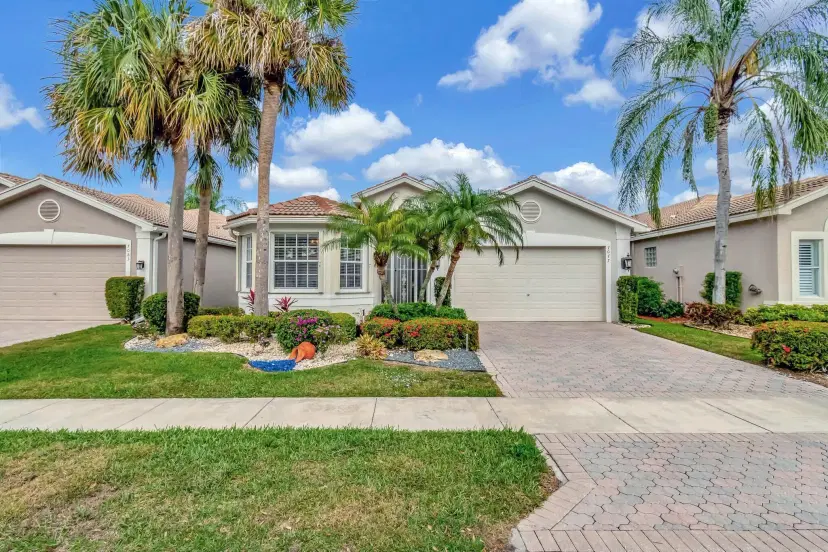Picture of 7077 Bent Menorca Drive, Delray Beach FL 33446