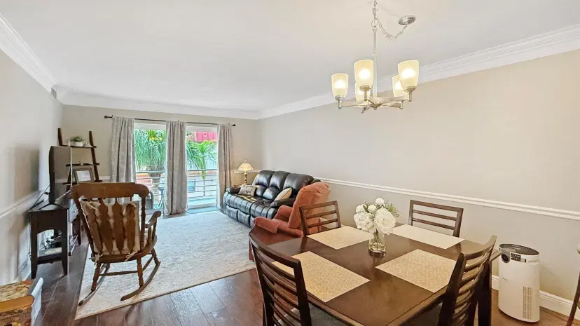 Picture of 12022 W Greenway 206 Drive 206, Royal Palm Beach FL 33411