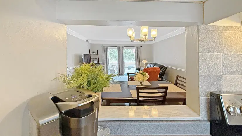 Picture of 12022 W Greenway 206 Drive 206, Royal Palm Beach FL 33411
