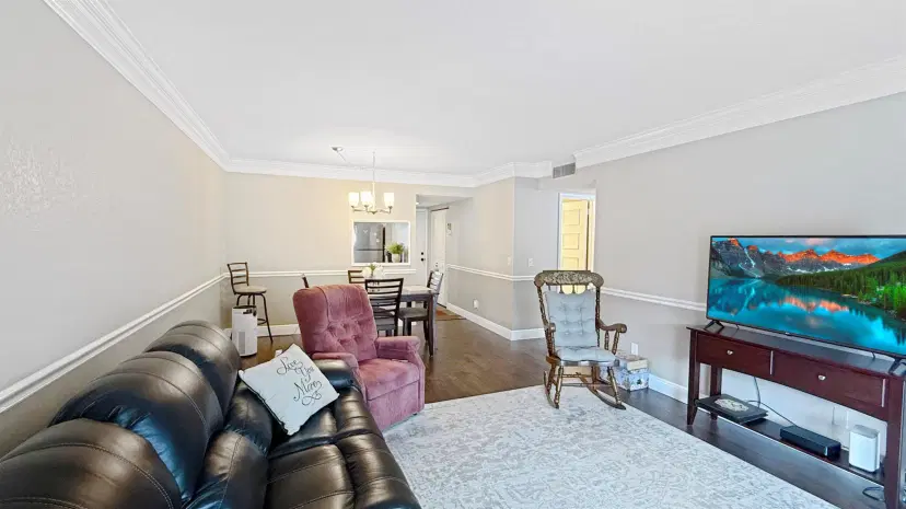 Picture of 12022 W Greenway 206 Drive 206, Royal Palm Beach FL 33411