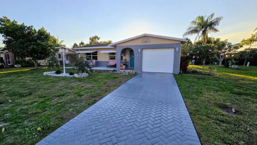 Picture of 4871 NW 13Th Avenue, Deerfield Beach FL 33064